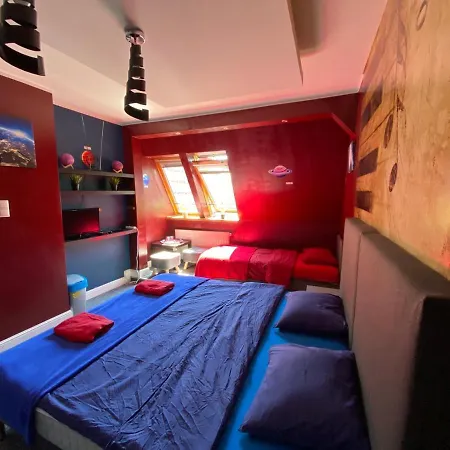 Auberge de jeunesse Galaxy *
