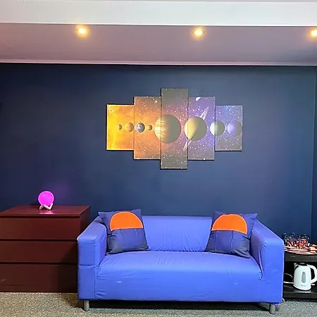 Hostel Galaxy *